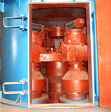 雷蒙磨粉機工作原理圖